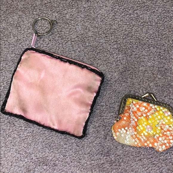 Used chain purses - Picture 2 of 2